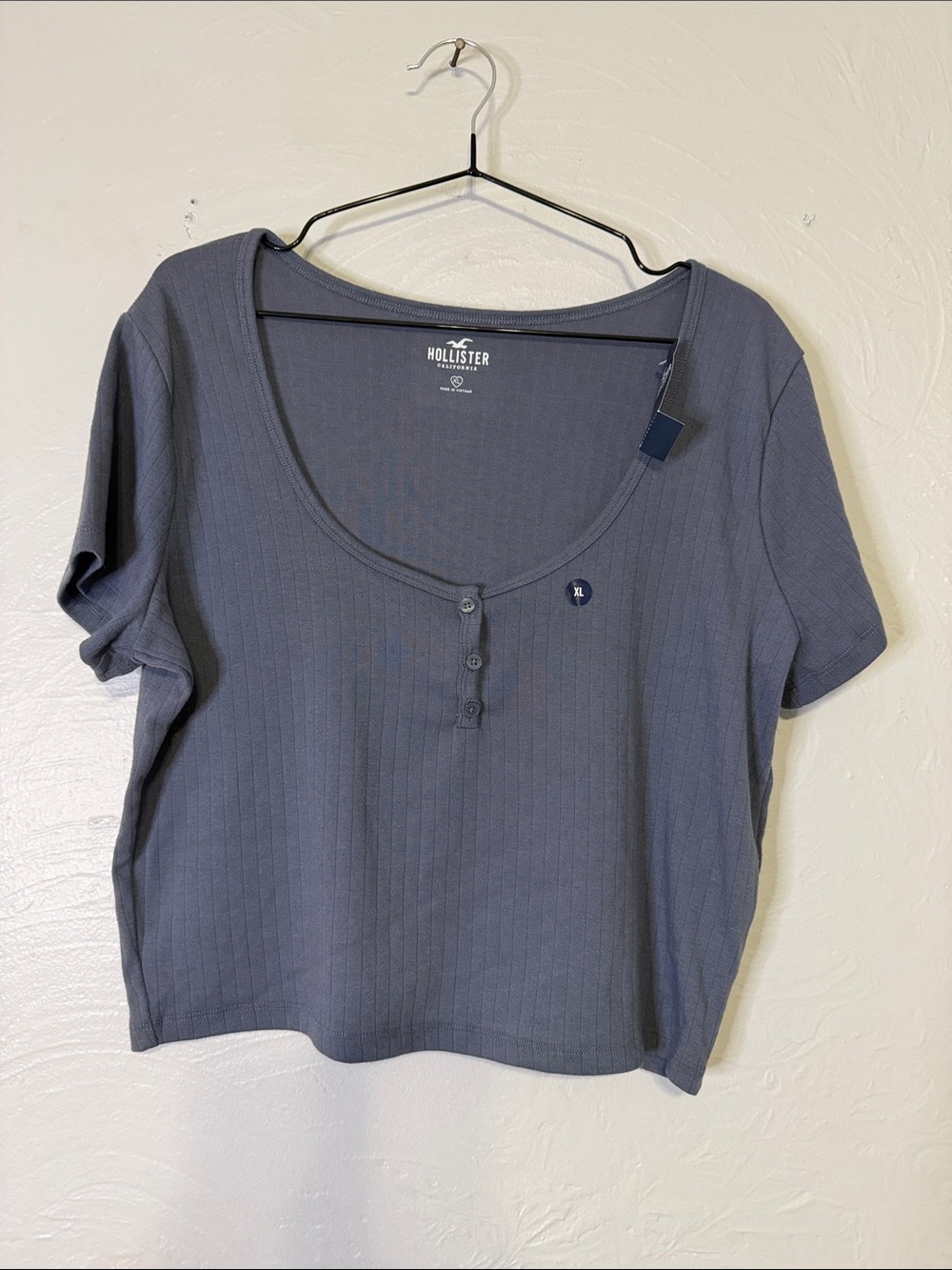NWT Hollister top